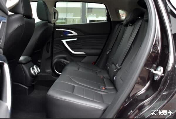 『宝马X6』年轻人的第一辆轿跑,带V8声浪,顶配才20万,买不起宝马X6就买它
