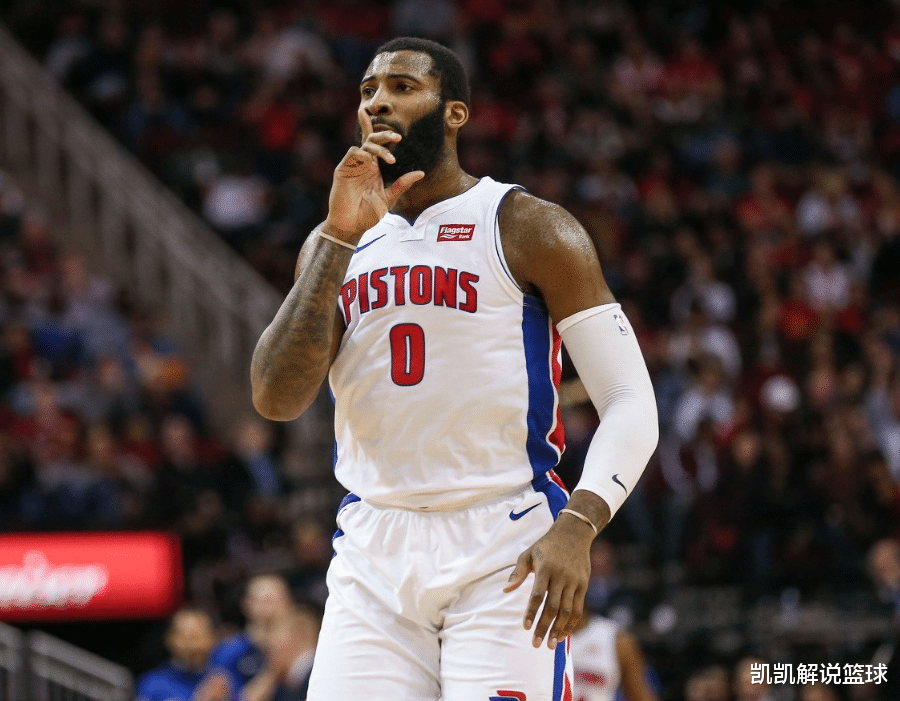 安东尼·戴维斯|戴维斯生涯最高59分26板10帽9助7断,同届利拉德和米德尔顿呢?