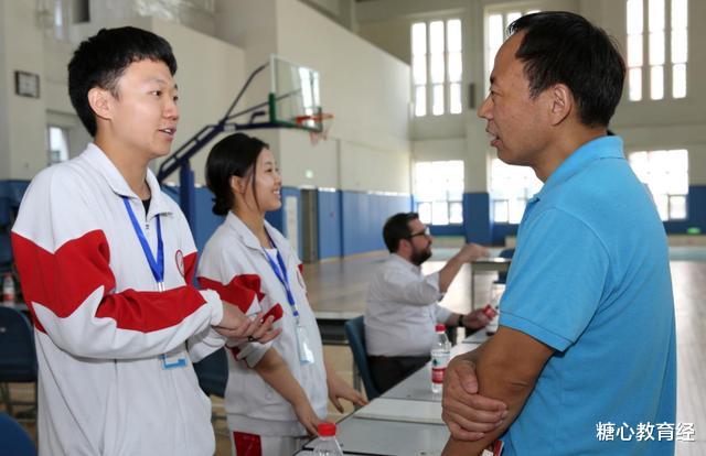 高校|全国排名榜首的高中,被誉为“清北摇篮”,高考650分学生过半