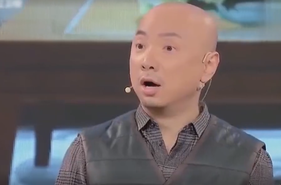 郭麒麟|郭麒麟“自曝”家产，徐峥伊一惊到张大嘴巴，观众却听得很开心