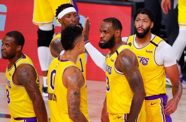 湖人队|67+23+16！湖人双雄残暴收比赛，开拓者弹尽粮绝没奇迹了