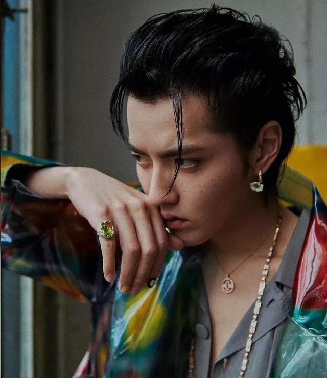 [杨紫]《青簪行》杨紫杀青，被曝将跟徐峥合作，吴亦凡却还在忙拍摄？