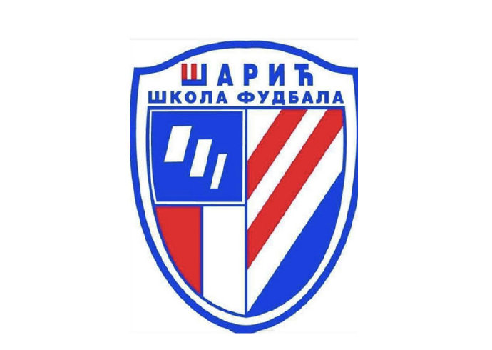 #上海申花#申花分校？申花前外援家乡开足校，校徽LOGO与申花有8成相似！