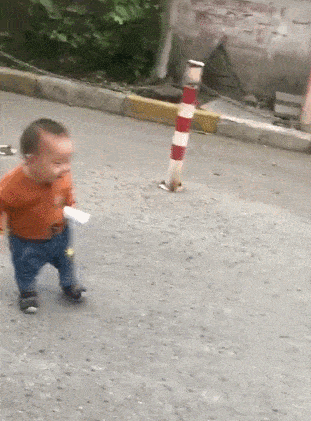 |“抢劫运输高考试卷的车还有运钞车，哪个更严重？”答案意想不到，哈哈哈哈