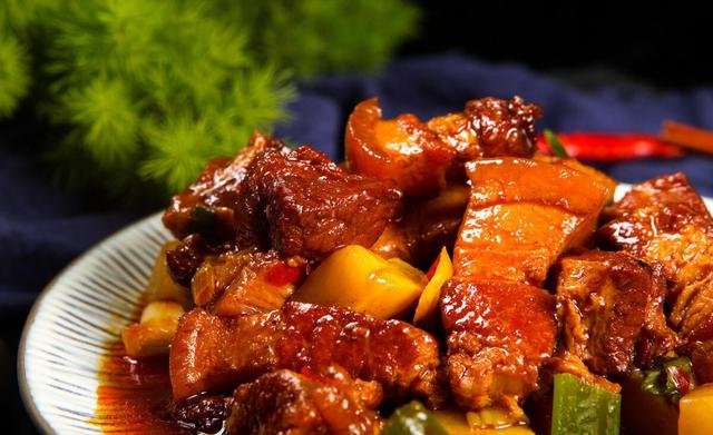 猪肉|猪肉涨价了!储备和进口肉都阻挡不了“涨的脚步”,肉贩也难受