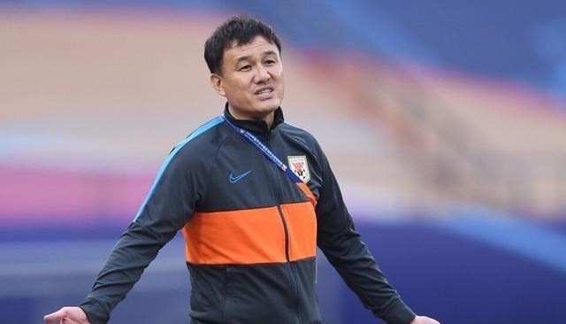 山东鲁能|山东鲁能被吹点球原因曝光,裁判如此解释,你认为对吗?