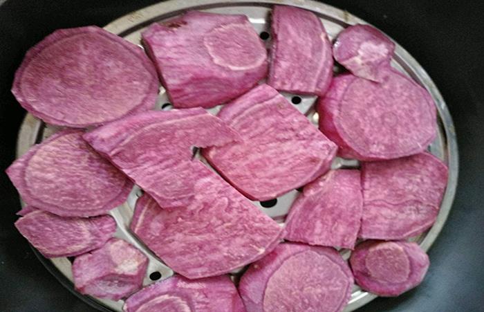 饵料|这种食物拿来做鱼饵,野钓鲫鱼效果很好,人饿了也能吃