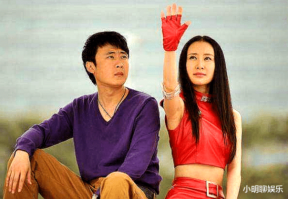 『魔幻手机』12年前认为《魔幻手机》是科幻片,如今“傻妞”的6大功能,已经实现5个