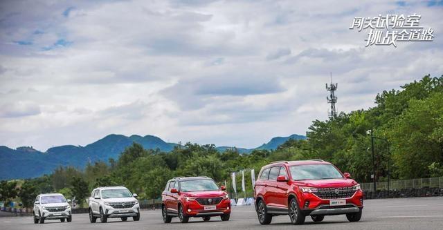 雷克萨斯NX|2021东风风行T5上市，标配全景天窗，起价不到