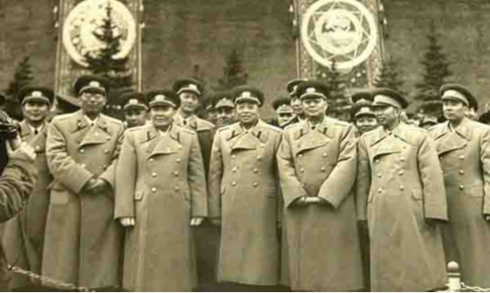 打过长江去|我国千百名开国名将中，能指挥得了百万大军的，只有这3位