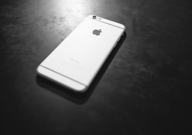 小米科技:小米努力清除“钉子户”,华为却在培养“钉子户”,两者之间差距太大