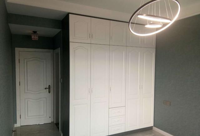 榻榻米|新房硬装完工,全屋定制柜子超实用,装修费花了15万还不包人工