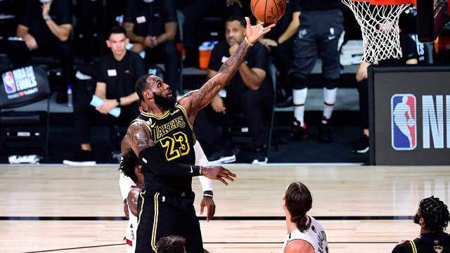 冠状病毒|新赛季开赛日期谈判陷僵局,肖华发出严厉警告,还谈一可能性