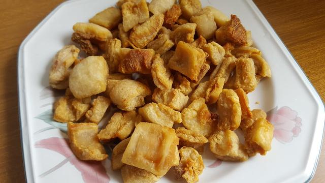 猪油渣|“猪油渣”到底能不能吃?听听营养专家怎么说,原来很多人都不懂