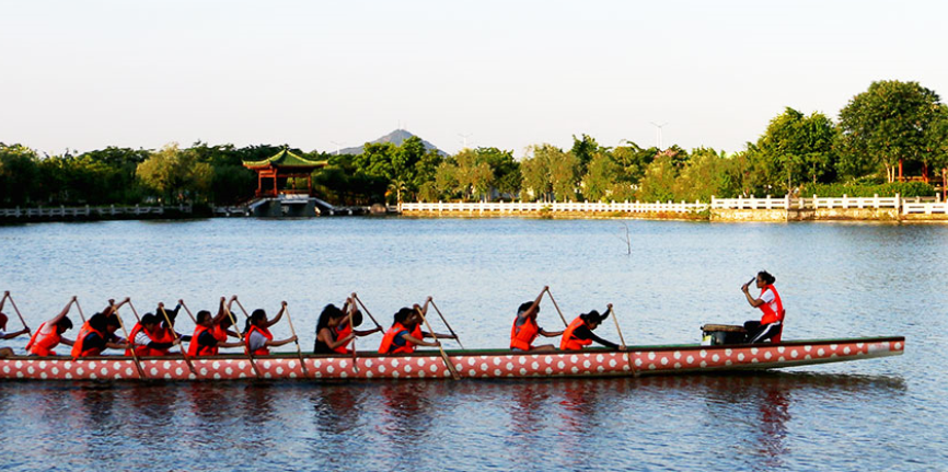 『教育部』考大学一定要考211？其实，普通高校隐藏的王牌专业一样不可小觑