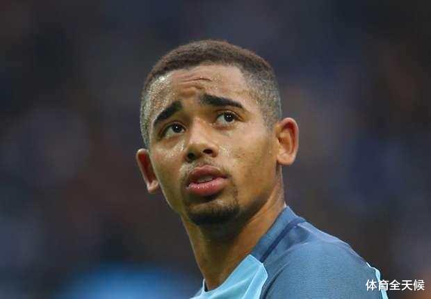 C罗@两大神锋来了!尤文豪掷过亿,这下C罗开心了