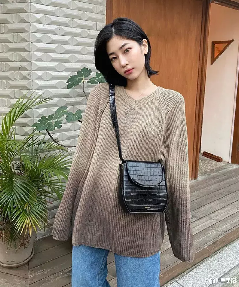 发型|秋冬女生巨显老的发型，千万别再留了！