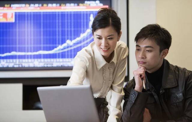 ▲为何越老实越难获晋升？不懂这三个职场底层原理，命贱不能怪领导