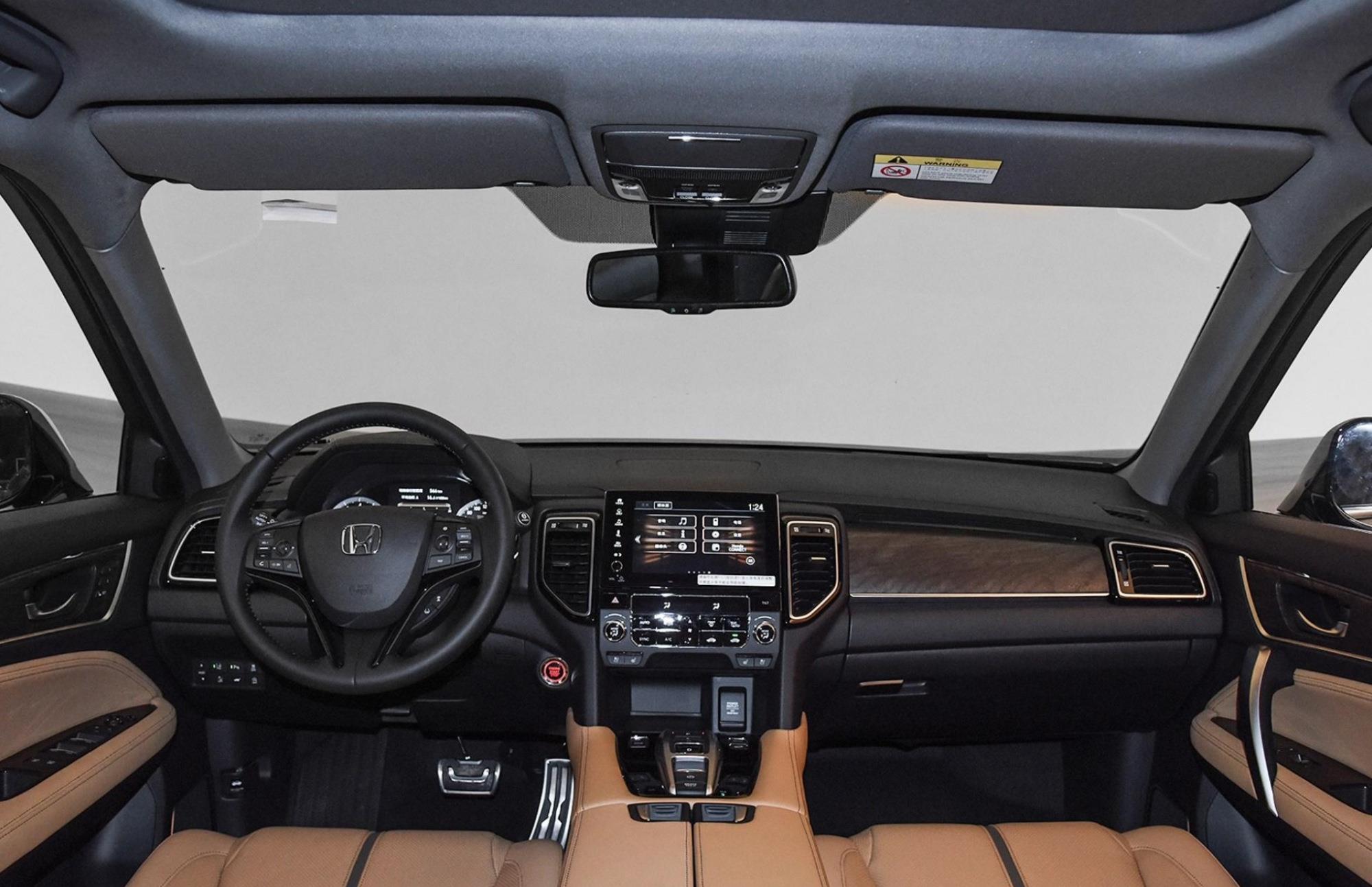 [马力]昂科威再遇劲敌，这车标配真皮座椅，2.0T爆出272匹马力，22万起