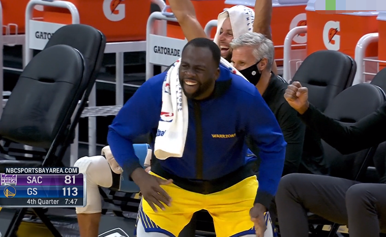 斯蒂芬·库里|狂赢31分！勇士全队23记三分投疯了，名记：库里7节狂砍92分