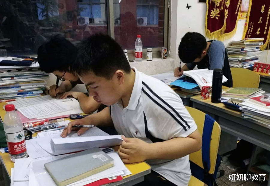 高考改革|新高考模式下，这两个组合“难得高分”，考生慎重选择