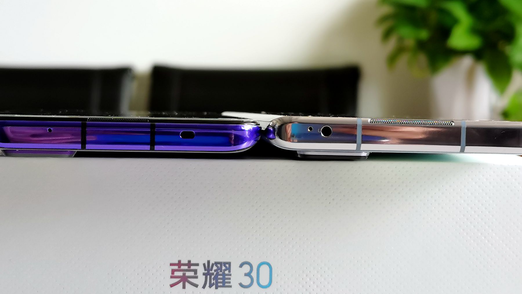 [荣耀30]荣耀30&30Pro你会选哪个？看直观对比给你选择！