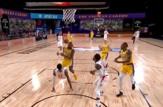 医疗保险|詹眉19中6，莱昂纳德单节13分追回10分，湖人两大替补14分占优