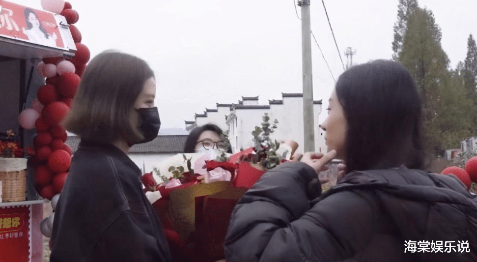 冯绍峰|赵丽颖探班花絮：温柔低语笑，生图美得太梦幻，冯绍峰瘦身显年轻