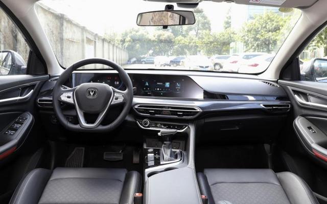 王者荣耀▲最新！长安逸动PLUS上市，蓝鲸1.4T+中控大连屏，7万起还买朗逸？