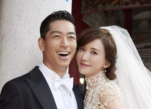 #林志玲#结婚不到一年，黑泽良平还是原来的样子，林志玲却是判若两人