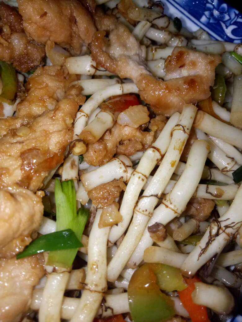 |炒菜时候的4个坏习惯，一定要及时改掉，才能越吃越健康