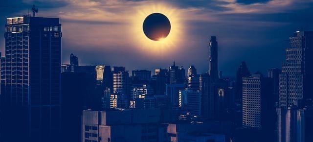 『日食』魔戒即将现身，日食虽然好看，但这些潜在风险不得不知