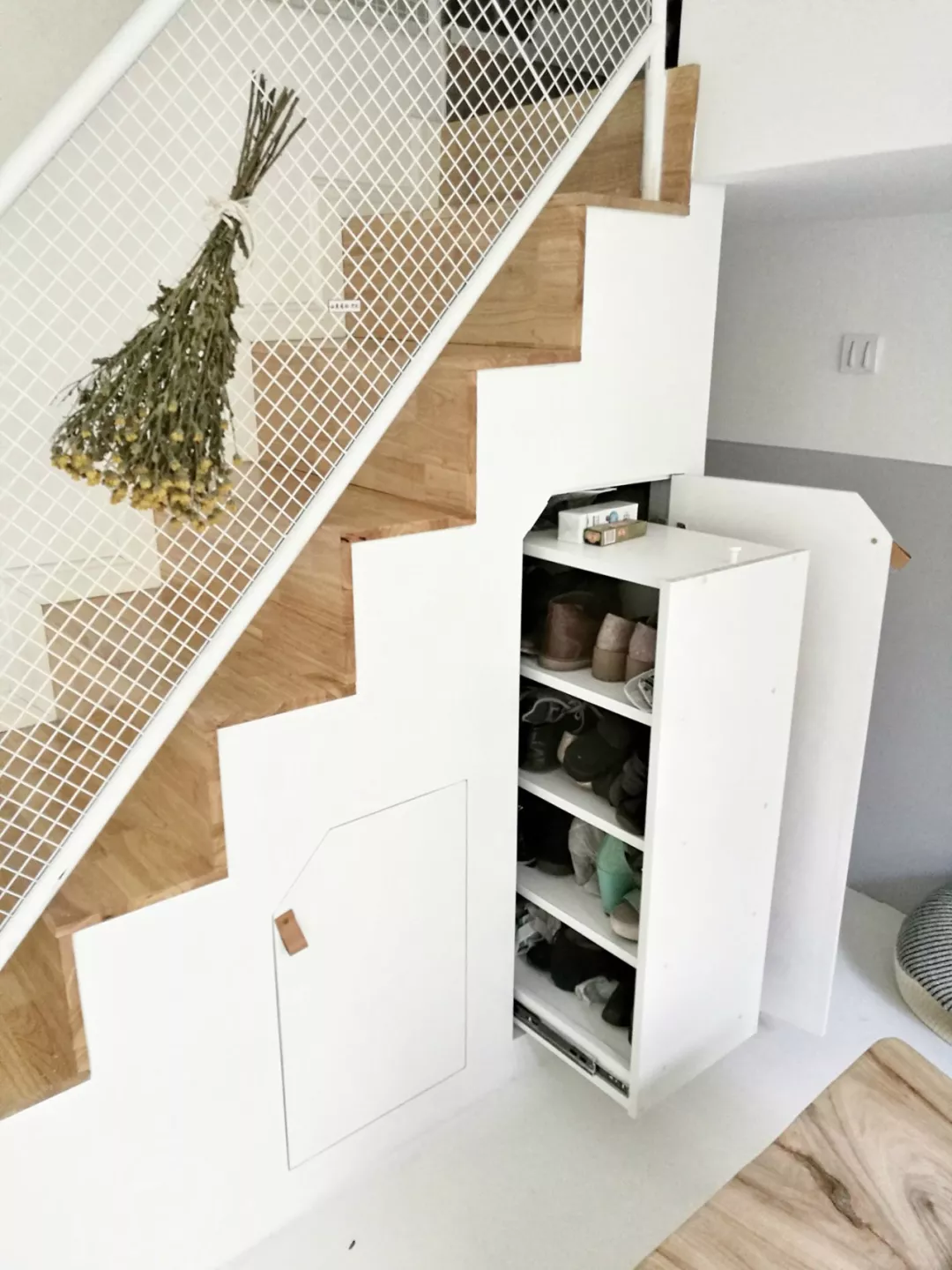 夫妻花光30万，买下学区房最渣房型，改成双层别墅