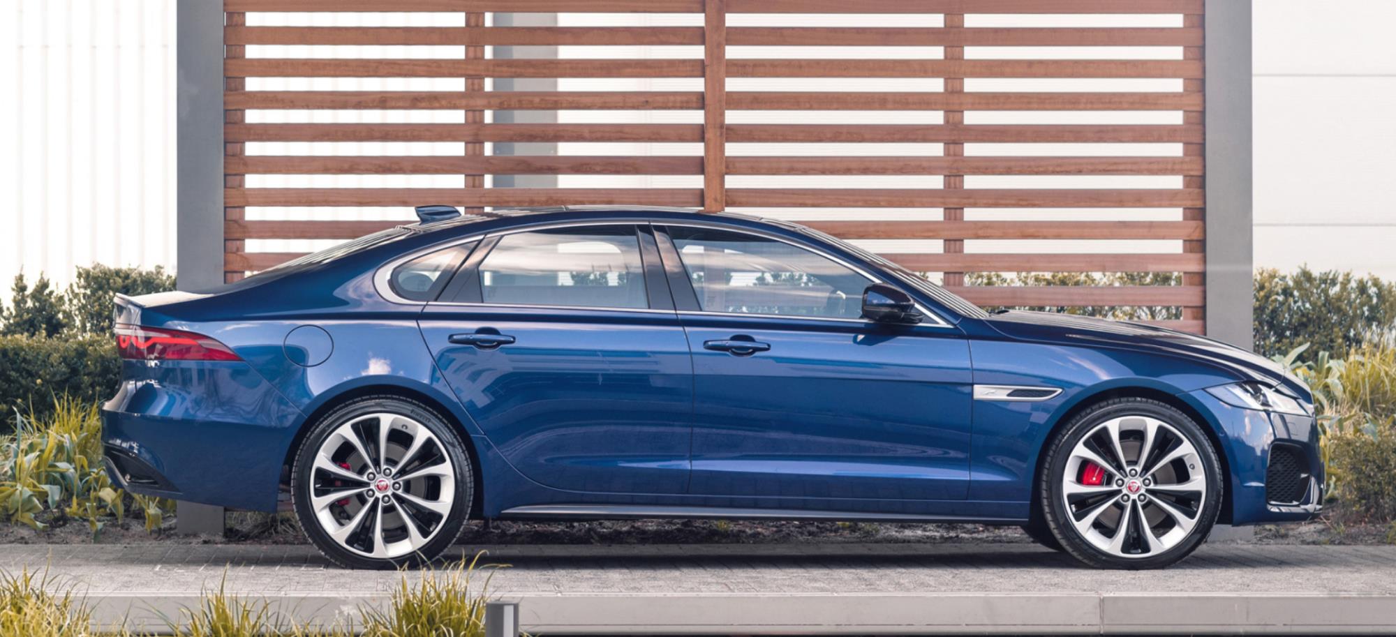 捷豹XF|实力直逼5系E级，捷豹XF中期改款，运动与豪华再升一级