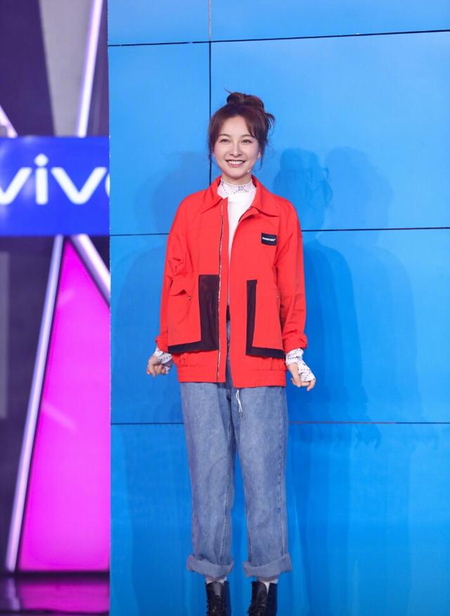 「穿衣搭配」吴昕的衣品竟然这么好，每一件都恰到好处，出镜状态超级好