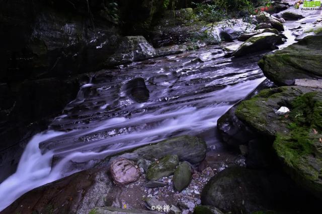 『甘肃』国内“最适合养老小城”，也是夏日避暑首选，还藏着座天空之城！