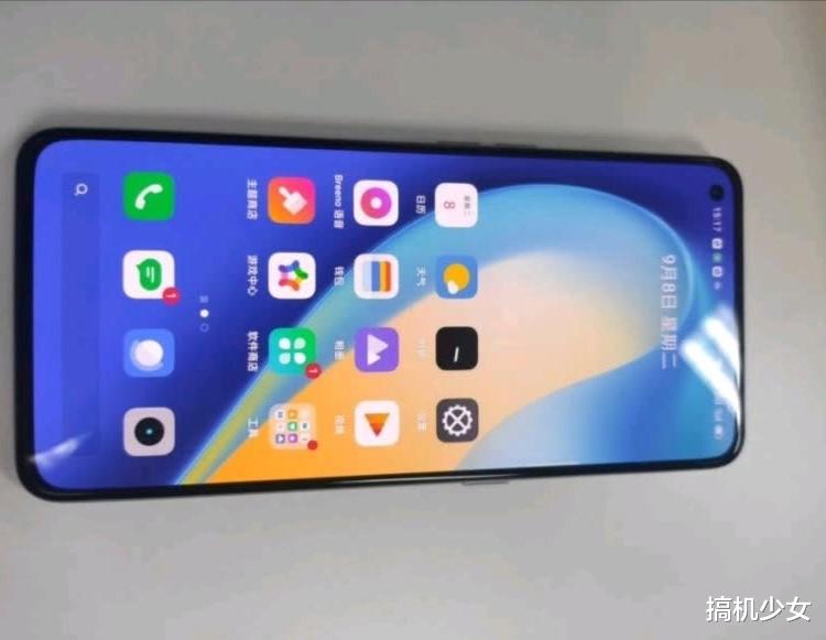 OPPO|OPPO真香5G中端机，跑分54万+65W闪充仅2299，还有120Hz高刷