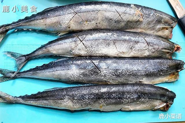 秋刀鱼|此鱼日本人最爱，到中国卖白菜价，却不受家庭追捧，鱼贩：太腥了