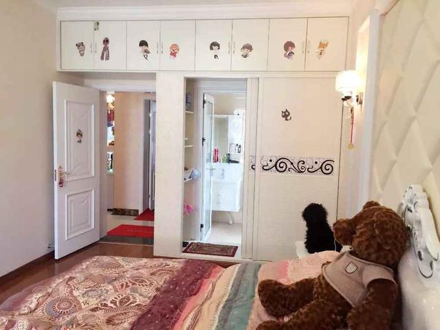 【】多亏有个勤快媳妇，入住3年的家依旧整洁如新，餐厅是亮点，晒晒