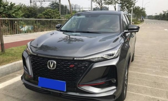 长安CS75|蓝鲸2.0T发动机+爱信8AT，长安CS75 PLUS值得买吗？