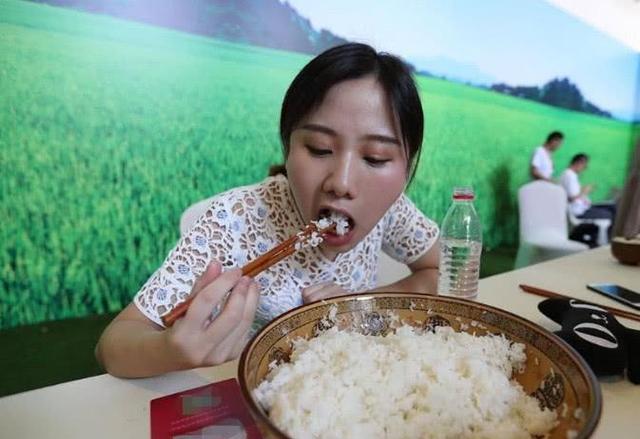 #米饭#天天不吃米饭只吃菜，一个月后会有什么结果？女体验者告诉你真相