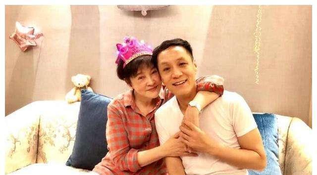 梅婷■4个老戏骨拒演,梅婷感觉屈辱,你所不知的《不要和陌生人说话》