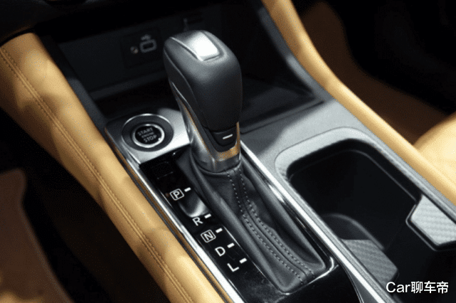 日产轩逸@30天狂甩41470台，日产又成功了！轻松拿下销冠，油耗3毛6真香