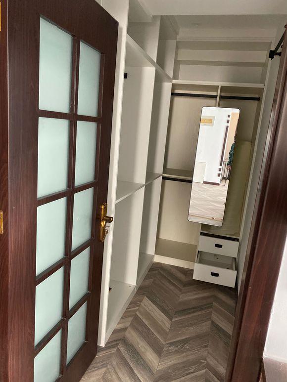 装修了8个月终于毕业了，硬装11万搞定，质量还行，就是太拖拉了