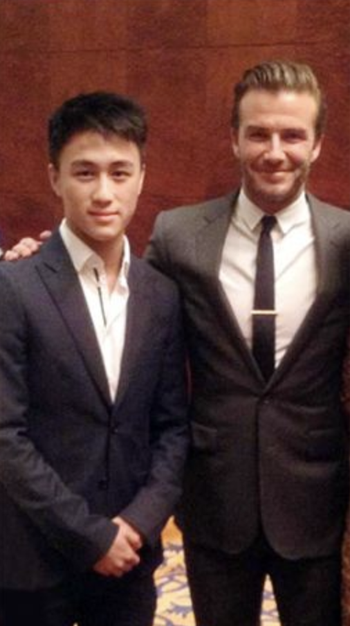 「面相」何超琼和孟晚舟的面相像极其的相似,顶级富豪皮囊为何都像千篇一律?