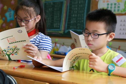 #清华大学#14女孩以900分进清华，创“高考神话”，毕业后引人感叹