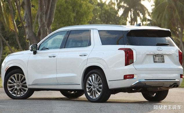 现代palisade■?又一硬派SUV来袭,纯进口+大7座+3.8升大自吸,完胜途昂,仅27万