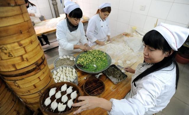 『饺子』自助水饺20元一位感觉好划算，掏钱去吃了一顿，才发现是有套路的