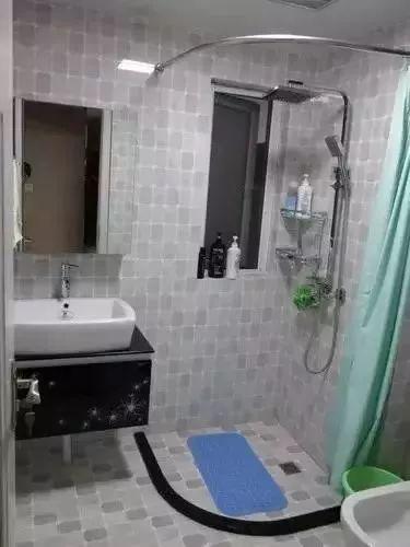 「」陪老公奋战几个月,新家总算装修好入住了,都说电视墙特好看