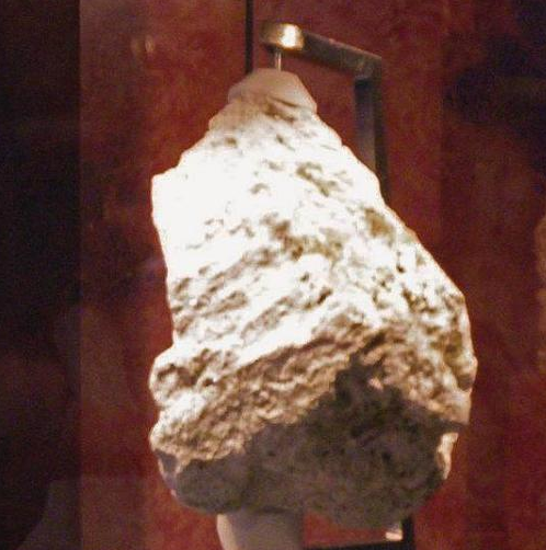 月球|42年前，美国总统卡特送给中国1克的“月球岩石”，如今值多少钱